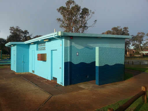 Australind Foreshore Public Toilets