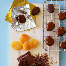 Apricot Gelt