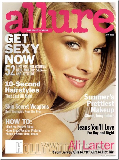 Ali Larter y su escote en Allure  3
