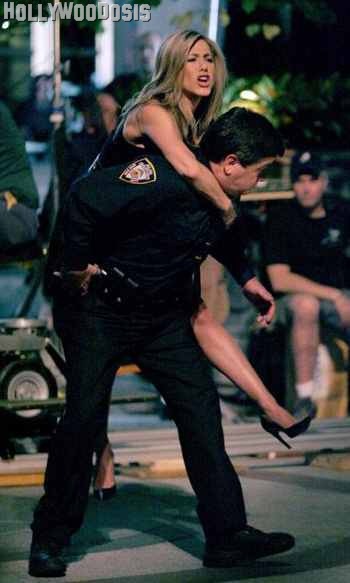 [Jennifer Aniston en 30 rock 8[15].jpg]
