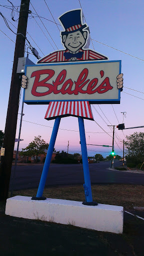 Blake's on El Pueblo