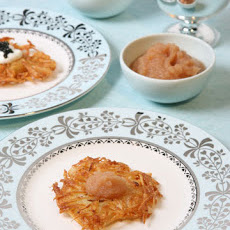 Pink Applesauce for Potato Latkes
