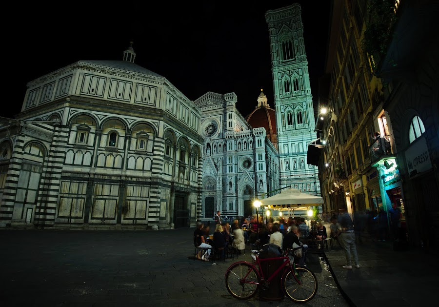 by Mauricio Alas - Travel Places