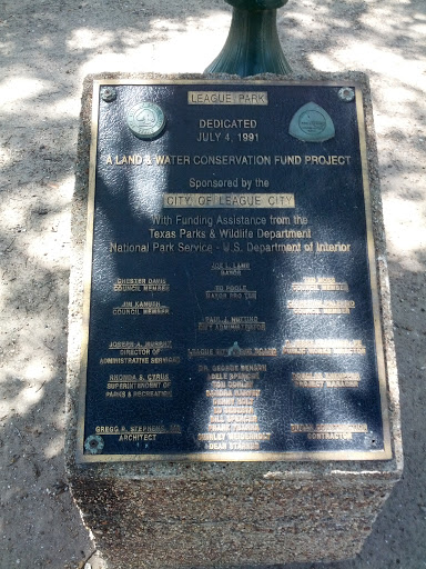 League City Park Dedication Monument