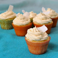 Pina Colada Cupcakes
