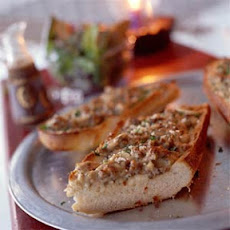 French-Bread Pizza with Sausage, Clams, and Mushrooms
