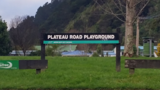 Plateau Road Playground