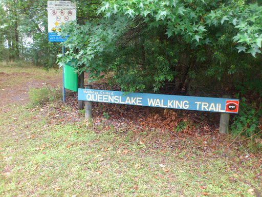 Queenslake Walking Trail