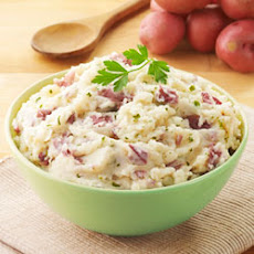 Becel® Garlic and Parsley Mashed Potatoes