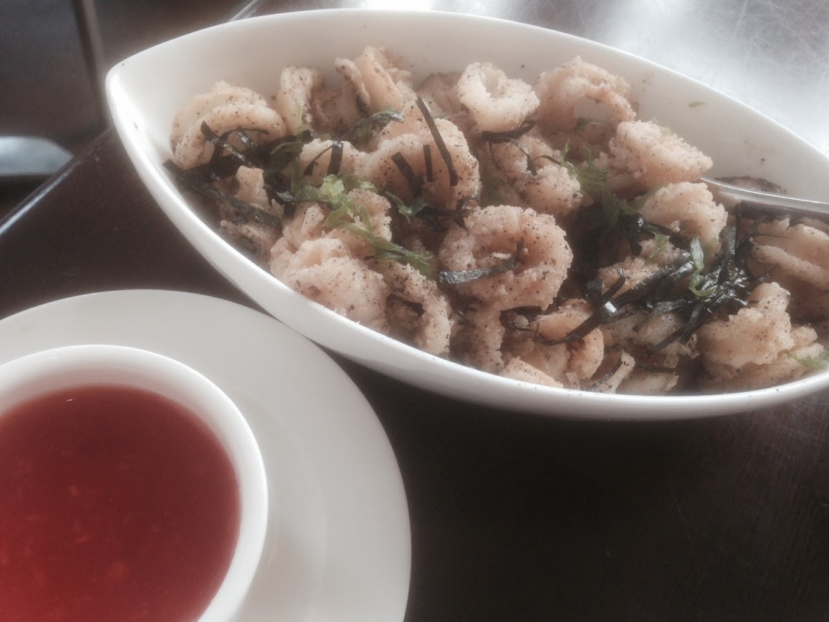 Gluten free (rice flour) calamari with sweet chili sauce. Calamari was heavily peppered, which I nor