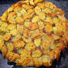 A Pear of Apples Pie with Gruyere Crust