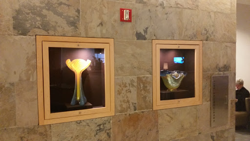 Sky Club Vase Displays