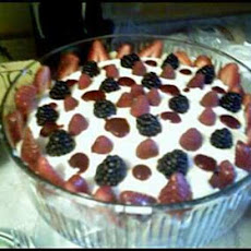 Berry Mascarpone Trifle