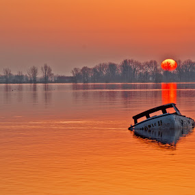 Sunrise on the Sinking by Luc Belisle - Landscapes Waterscapes ( waterscape, sunrise, boat )