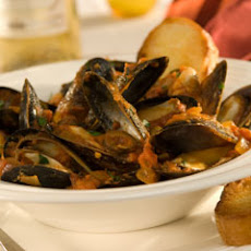 Mediterranean Mussels With Wine