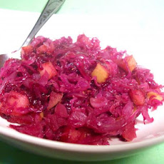 Red Cabbage W/Apples and Grape Jelly