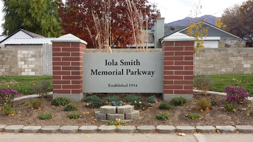 Iola Smith Memorial Parkway