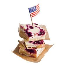 Fresh Cherry Cheesecake Bars