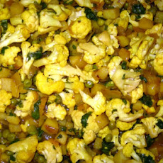 Aloo Gobi Mattar - Cauliflower, Pea and Potato Curry
