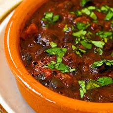 Crockpot Black Bean Chili with Lime and Cilantro