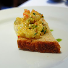 Paula Deen's Cheesy Shrimp on Grits Toast