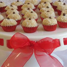 Beijinho de Coco (Coconut Little Kiss)