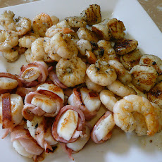 Marinated Scallops Wrapped in Bacon
