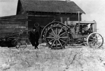 [Francis-Farm-Equipment_2[4].jpg]