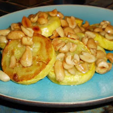 Yellow Squash With Peanuts