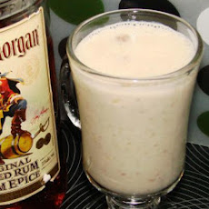Banana Rum-Raisin Smoothie