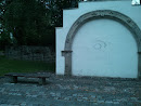 Historischer Torbogen im Stadtpark