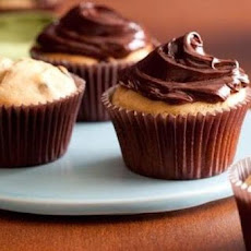 Chocolate Peanut Butter Cupcakes