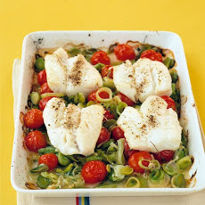 Cod With Leeks and Tomatoes