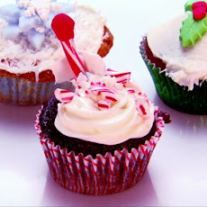 Peppermint Hot Chocolate Cupcake