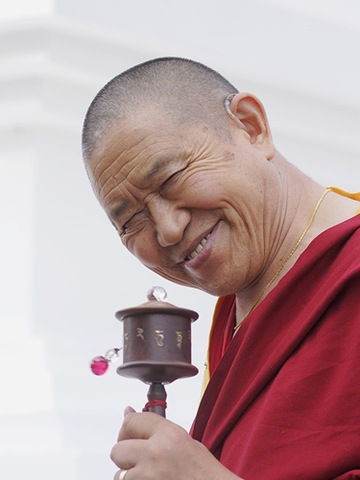 [Garchen Rinpoche in Medelon Germany[7].jpg]