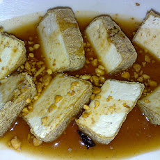 Tofu With Peanut-Ginger Sauce
