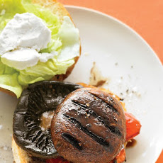Balsamic Portobello Burgers with Bell Pepper and Goat Cheese