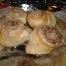 Super Easy Cinnamon Rolls