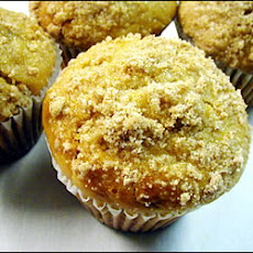 Jumbo Fluffy Walnut Apple Muffins