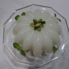 Al Mazieh - Cornstarch Pudding with Rose Water & Nuts