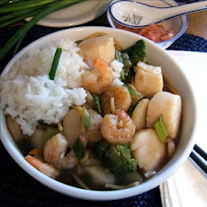 Shrimp and Scallop Stir-Fry