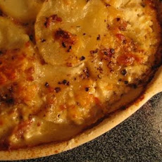 Bacon, Blue, and Roasted Garlic Gratin