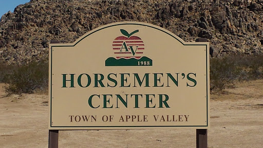 Horsemen 's Center Park.