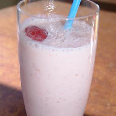Pineapple Strawberry Smoothie (2 Pt. Ww)