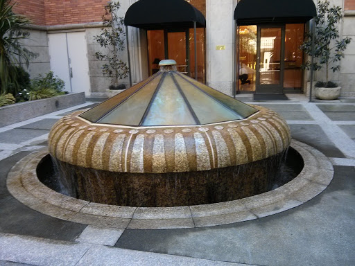 Cone Fountain 