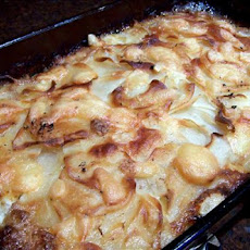 Gratin Dauphinois (Cheese / Cream Potatoes)