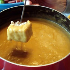 Irish Cheddar and Stout Fondue