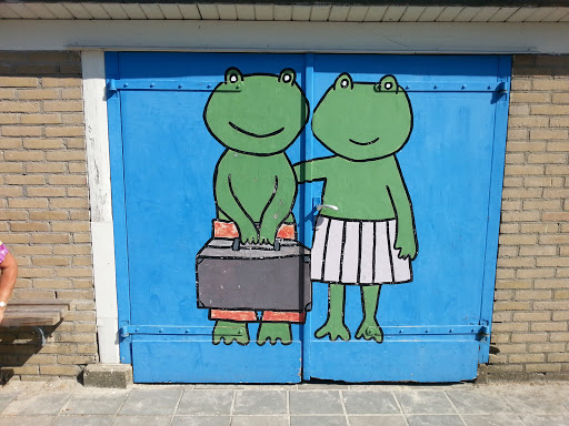 The two Frogs