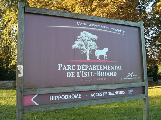 Parc Départemental de l'Isle-Briand