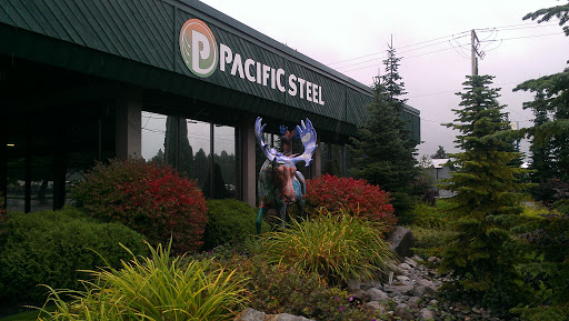Pacific Steel Moose Statue